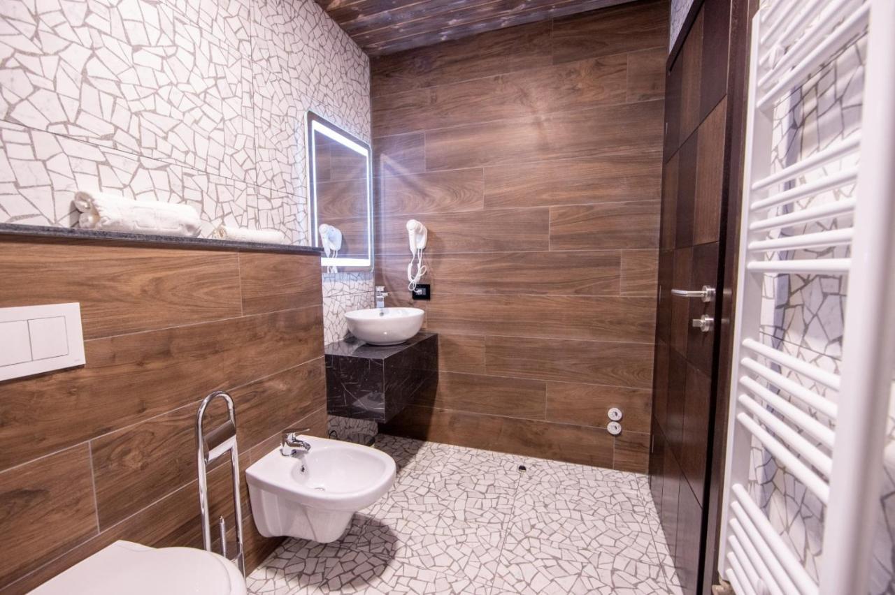 Hotel Hanul Tentea-Pasul Gutai Baia Sprie Exterior foto